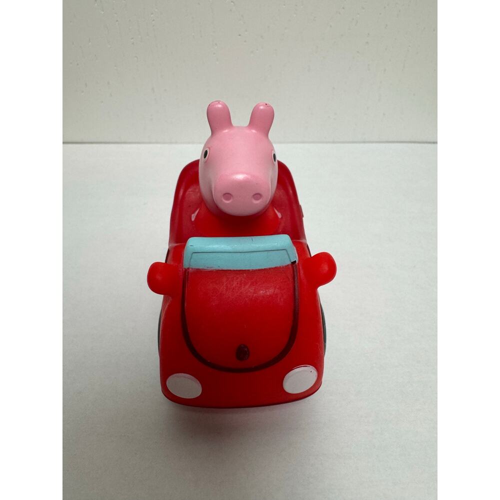 Adorable Peppa Pig Figure Series Little Buggy Peppa's Adventures in Red New Car